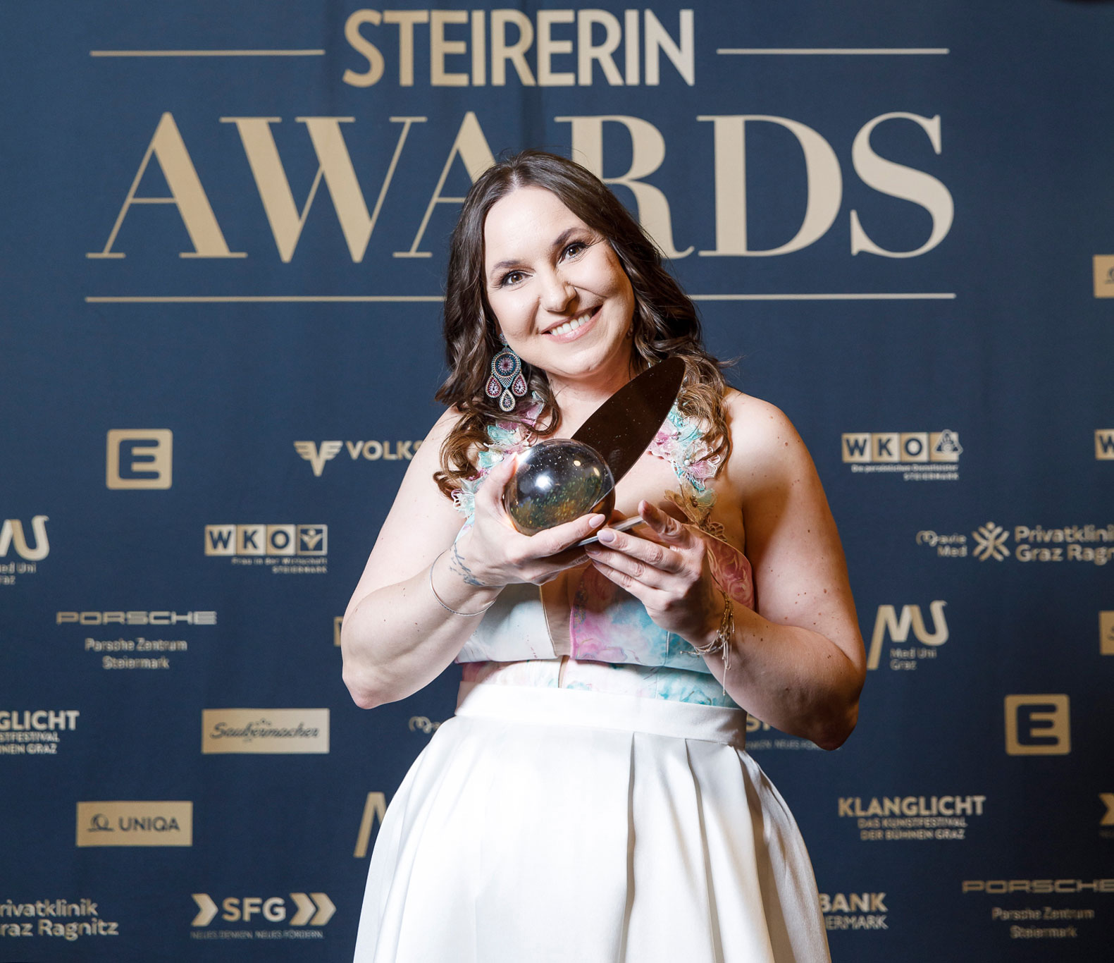 Dominika Köck gewinnt den STEIRERIN AWARD in der Kategorie "Kunst & Kultur"
