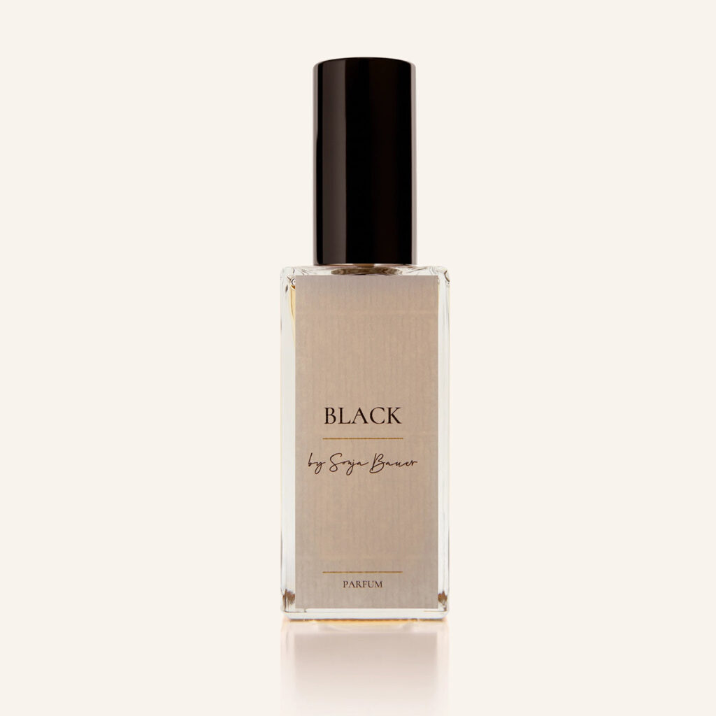 Herbstparfums 2025: Parfum BLACK – By Sonja Bauer
