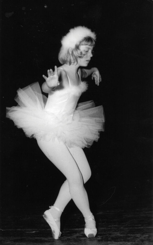 Brigitte Kren mit 13 als Balletttänzerin