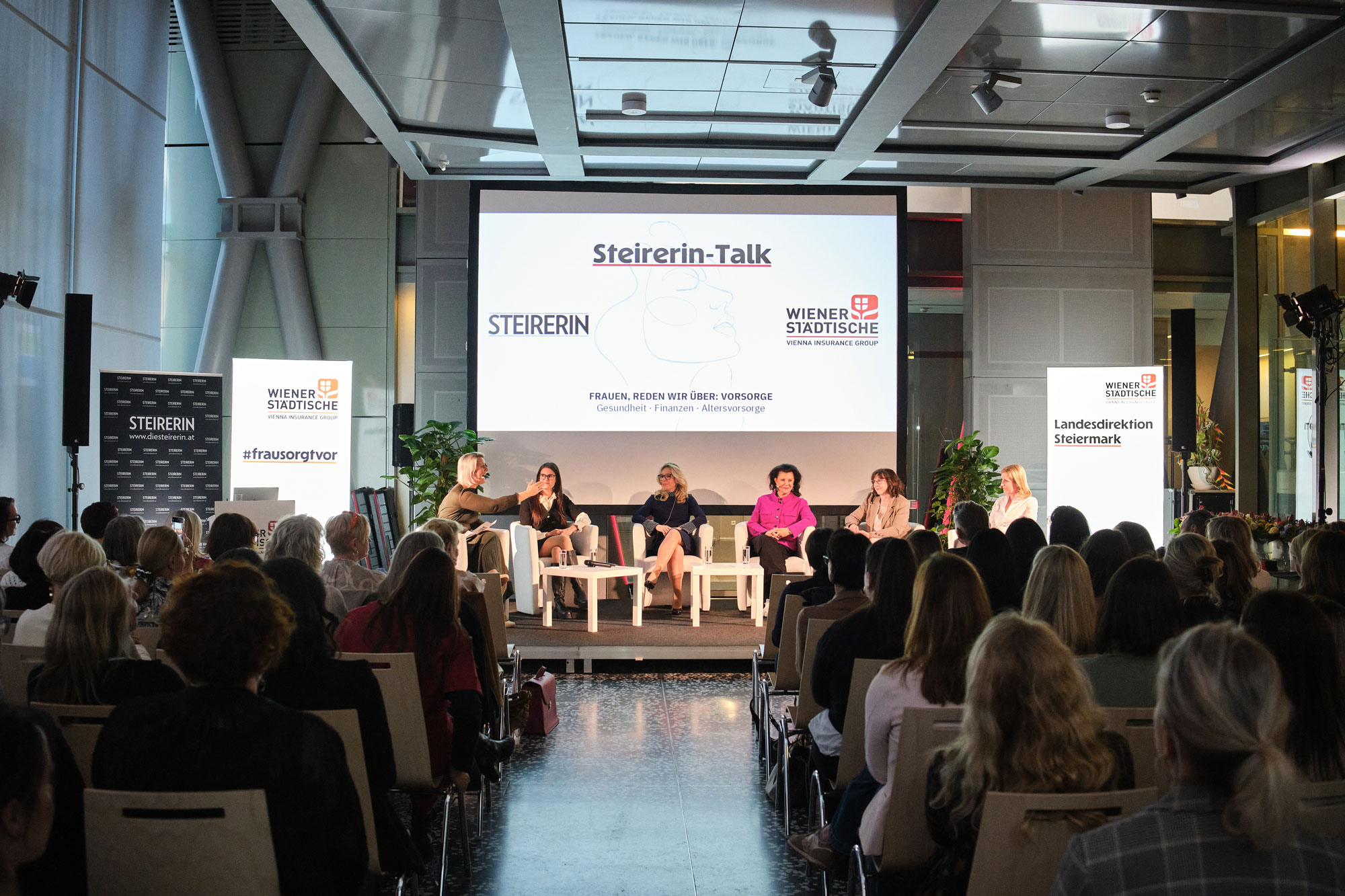 #frausorgtvor: Podiumstalk von einem Event