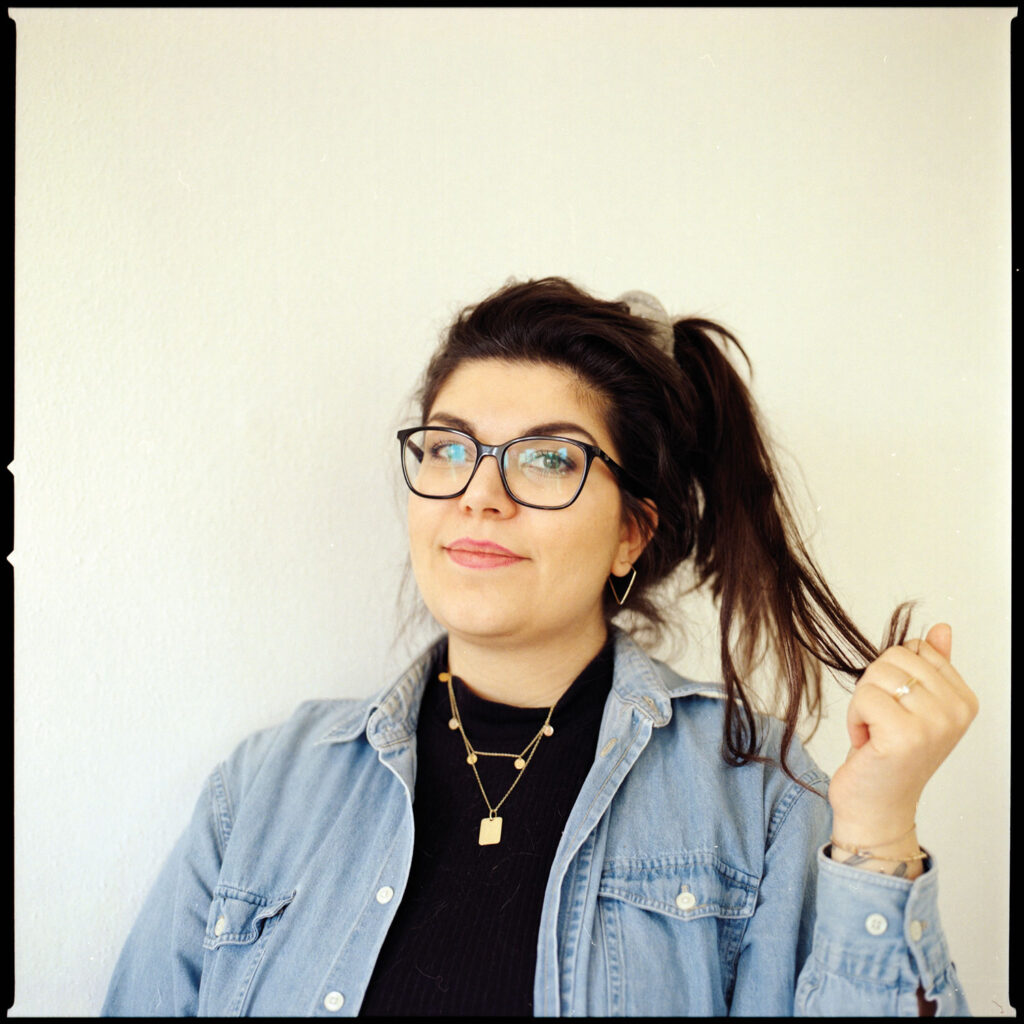 Portrait von Lisa Akbal