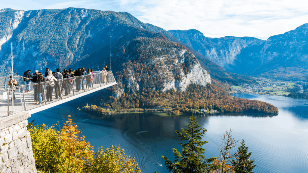 Skywalk oberhalb von Hallstatt